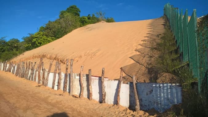 FOTO: Parque da Cidade inicia recuperação de duna no bairro Cidade Nova