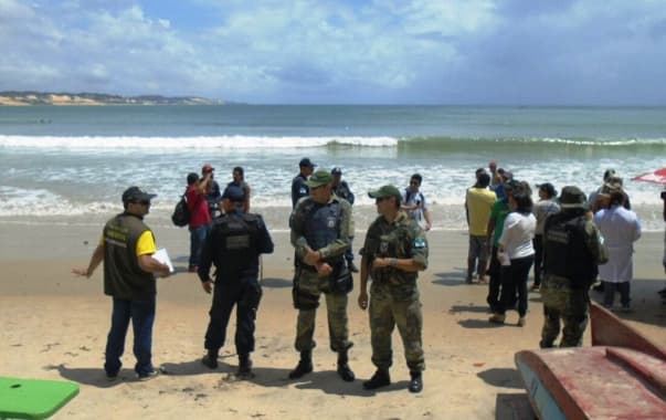 Guardas municipais atuam na segurança da fiscalização do ordenamento de Ponta Negra