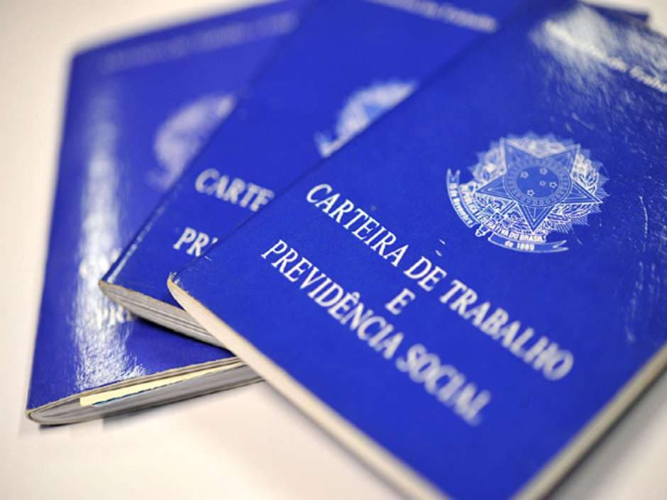Sindicatos prometem greve após aprovação da terceirização