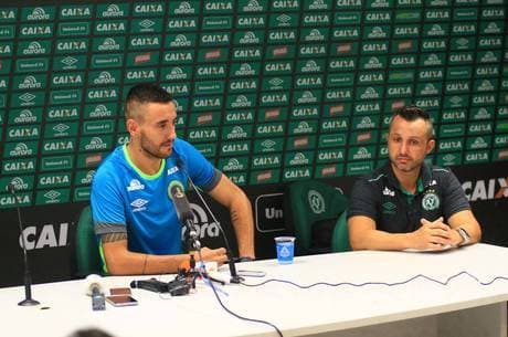 Por tragédia aérea, Chapecoense será processada por famílias de jornalistas