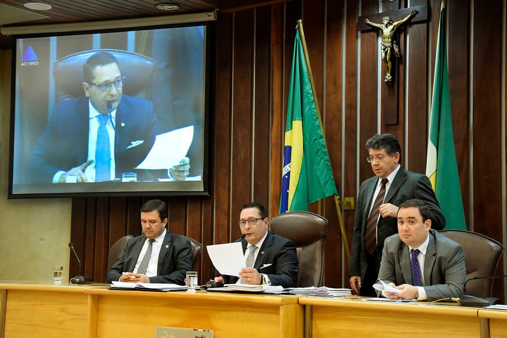 Assembleia aprova Lei de Diretrizes Orçamentárias para 2016
