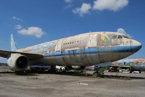 BRASIL E SUAS PRESEPADAS: Avião com dimensões colossais desaparece no aeroporto de Cumbica