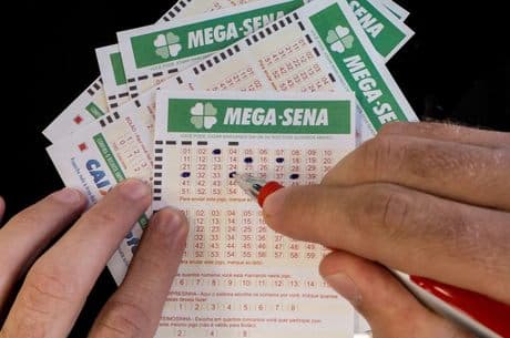 Após falha técnica, Caixa divulga resultado da primeira Mega-Sena deste ano; adivinhe