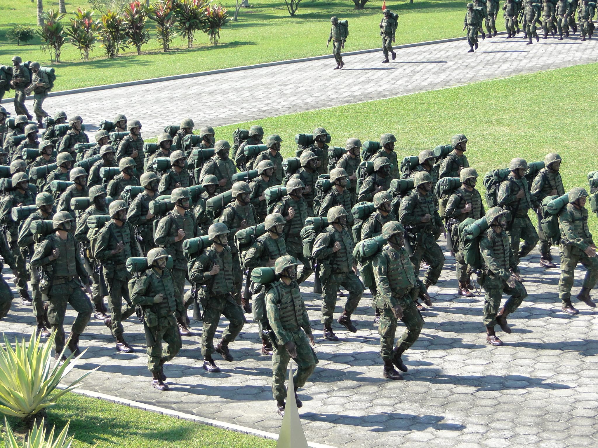 CONCURSO: Soldado Fuzileiro Naval com 1.860 vagas para nível médio