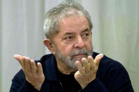 PESQUISA: Quase metade dos brasileiros nunca votaria em Lula para presidente; petista teria imensa dificuldade de vencer em eventual 2º turno