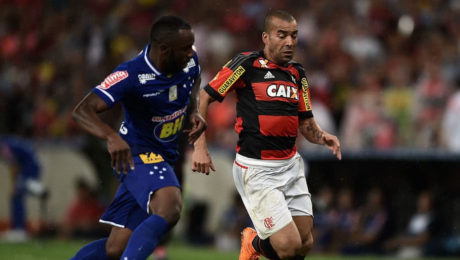 FOTOS: Jornalistas mostram que Flamengo e Cruzeiro já foram rebaixados