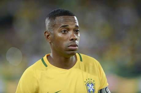 Lesão de Robinho contra Colômbia é a mesma de Neymar na Copa