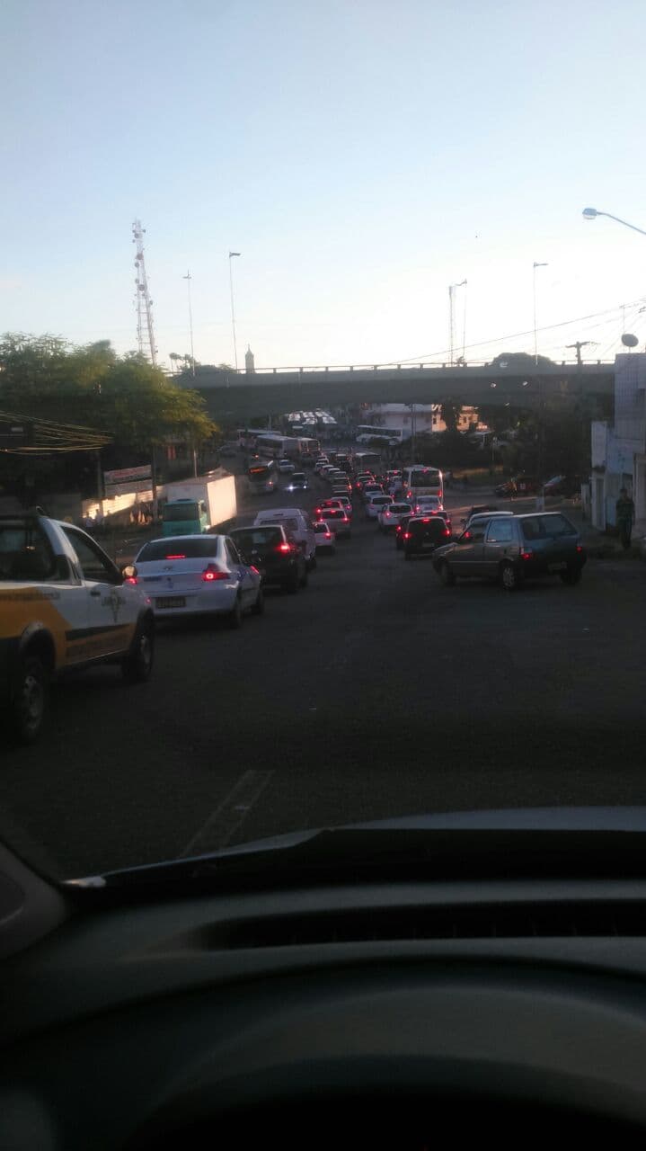 Rodoviários paralisam transporte público no Baldo pela segunda vez no dia