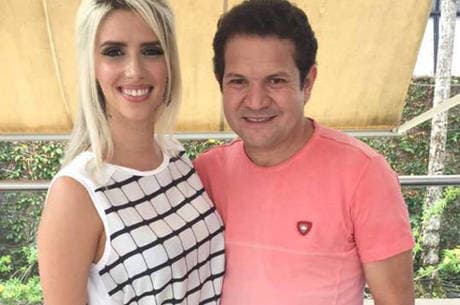 Cantora potiguar Thábata Mendes está proibida de falar sobre saída da XCalypso, diz jornal