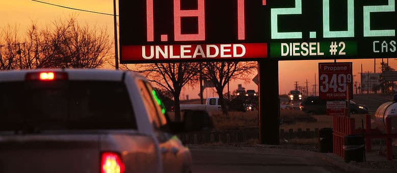 Brasil é um dos países mais caros para abastecer o carro; veja quanto custa a gasolina ao redor do mundo