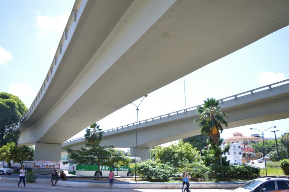 FOTOS: Tráfego liberado no viaduto do Baldo, com faixa exclusiva para uso de ciclistas; fluxo de até 10 mil veículos por dia