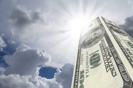 Dólar sobe quase 50% em 2015, maior avanço em 13 anos