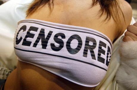 EM OUTRAS PALAVRAS… : Rússia bloqueia sites pornográficos e recomenda que internautas conheçam alguém na vida real