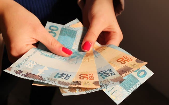 Governo do Estado chega a 80% da folha