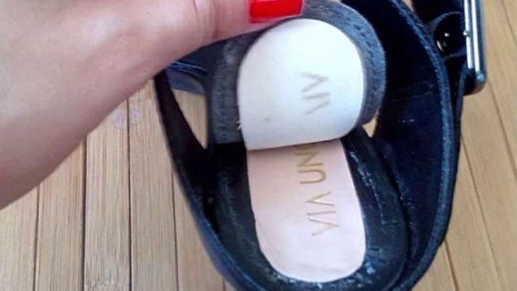 FOTO: Arezzo responde após caso da sandália com marca Via Uno