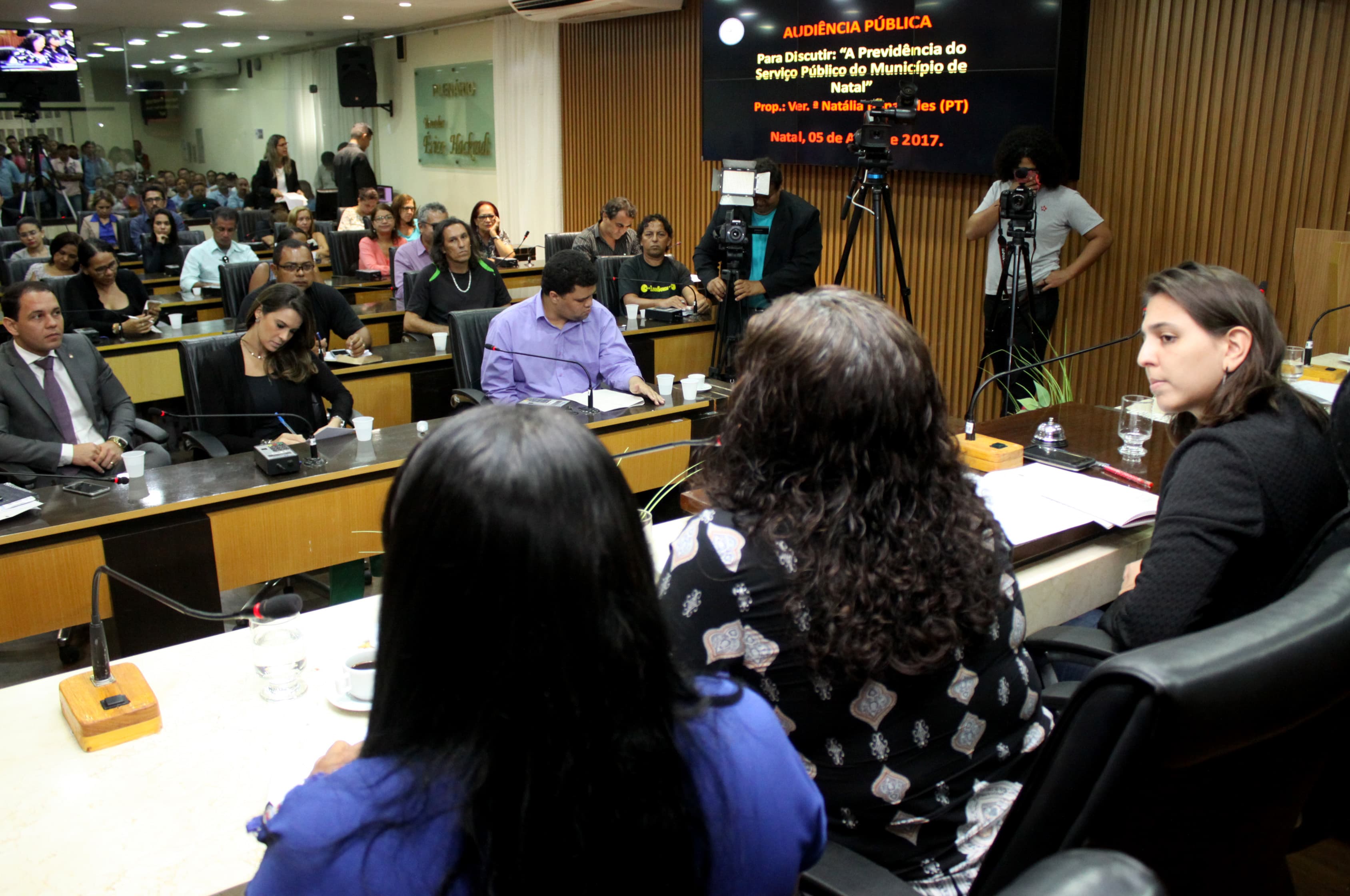 Câmara debate uso de recursos do NatalPrev para pagar folha