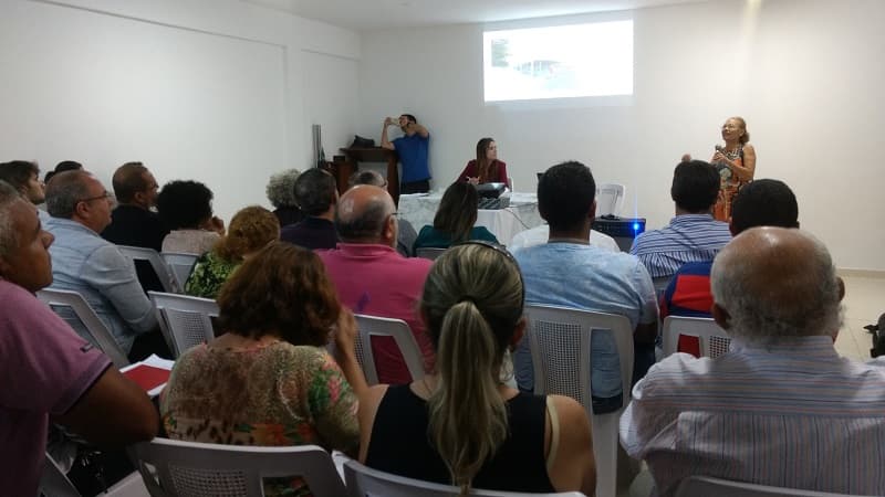 MPRN e população avaliam projetos de instalação estação elevatória de esgotos no bairro de Lagoa Nova,  nas imediações da Praça São Camilo Lélis