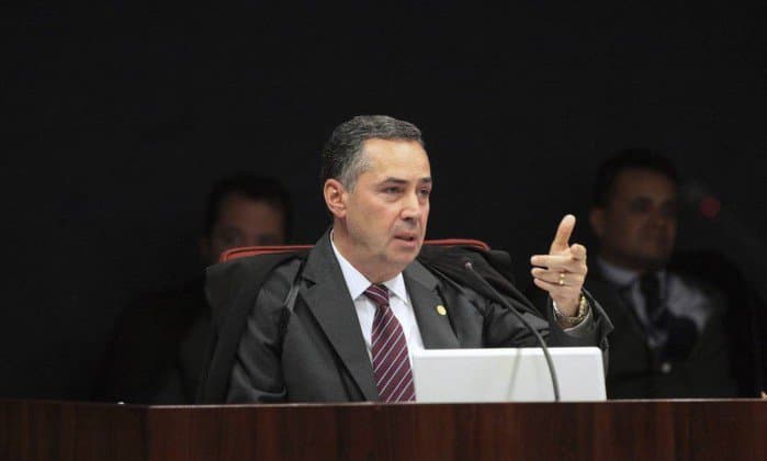 Ministro do STF,  Luís Roberto Barroso, defende exploração privada de maconha regulada no Brasil