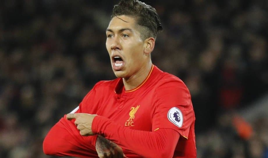 Roberto Firmino, atacante da seleção, perdeu mais de R$ 200 mil em assalto dias antes do Natal, diz jornal