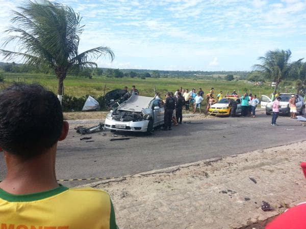 FOTO: Acidente grave na Grande Natal mata bancária