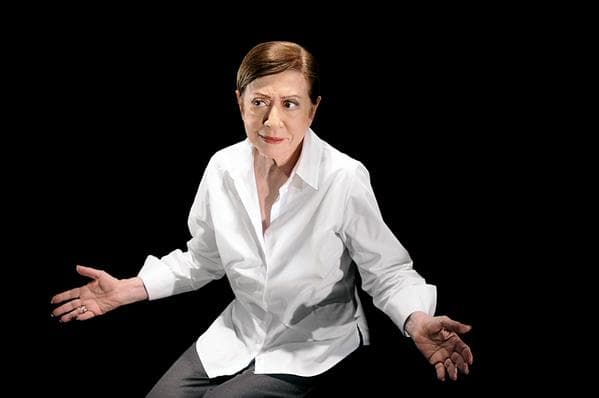 Atriz Fernanda Montenegro: ‘Pedir a volta do regime militar é coisa de doentes mentais'