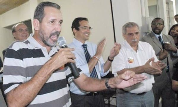 Líder de movimento agrário, José Rainha, diz que Dilma ‘é uma zica’