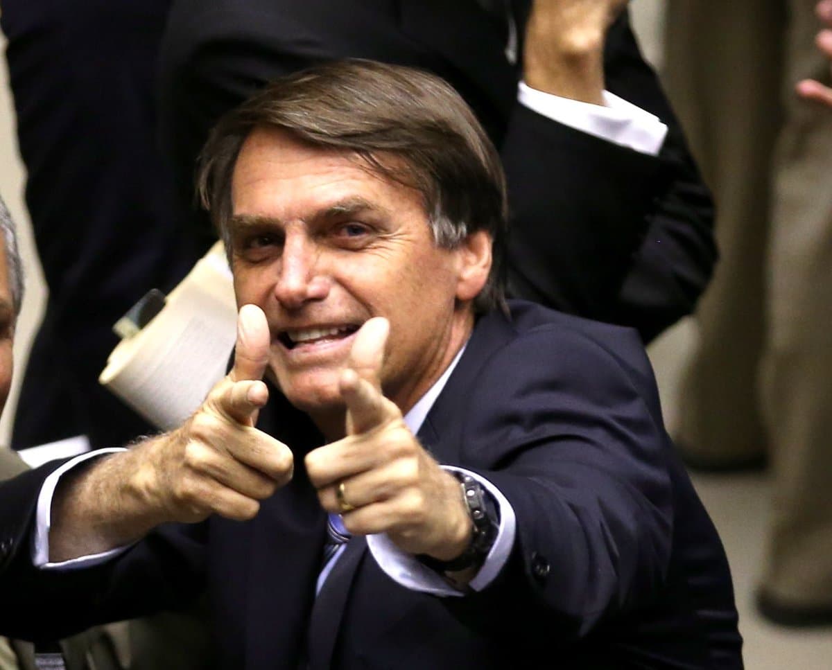 Bolsonaro barrado na FGV: ‘Se eu quiser entrar armado aqui, eu entro'