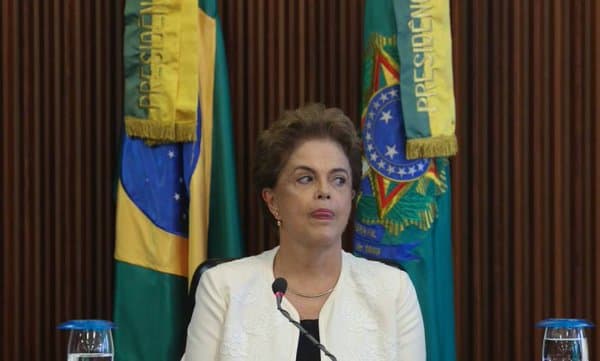 Governo já vê risco de derrota no impeachment