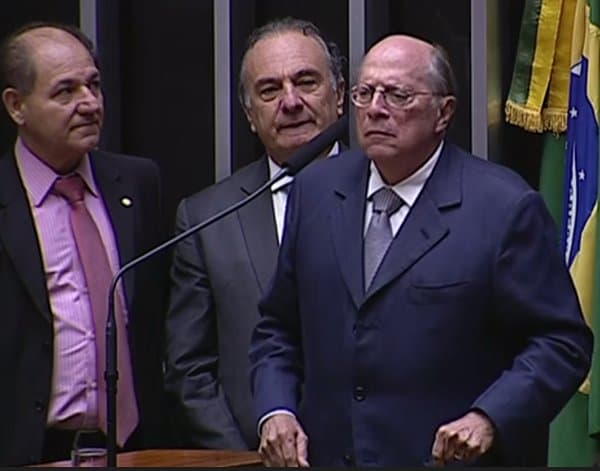 Impeachment: Miguel Reale Júnior diz que golpe é mascarar situação fiscal do Brasil