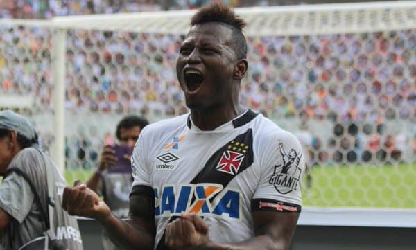 Vasco vence o Fluminense em clássico e conquista 12ª Taça Guanabara