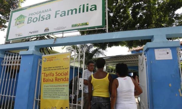 Em resposta ao PT, plano de Temer diz que programa sociais são ‘sagrados'