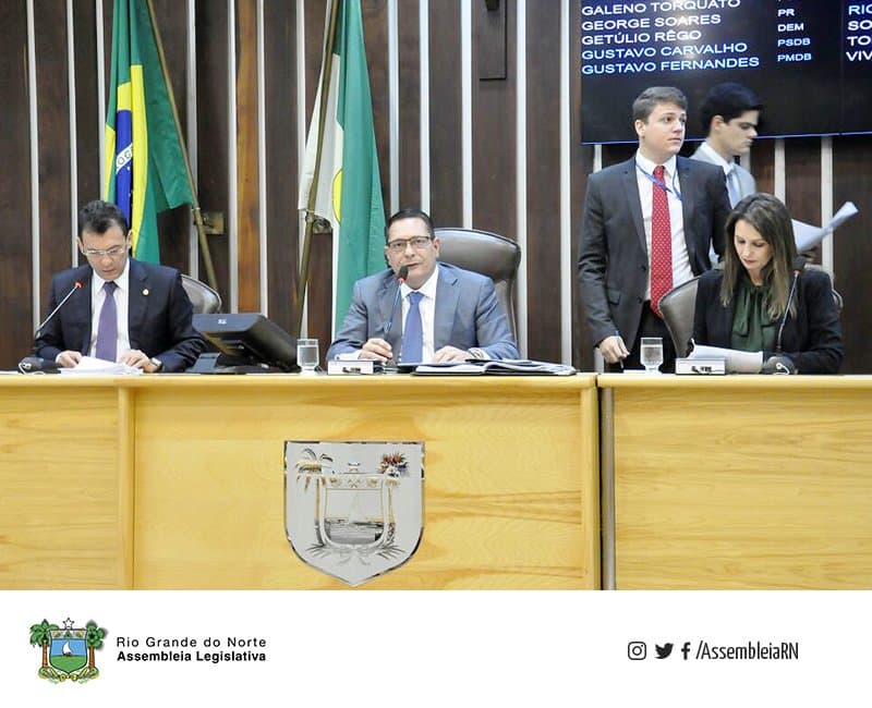 Assembleia aprova política de dessalinização das águas do mar no RN