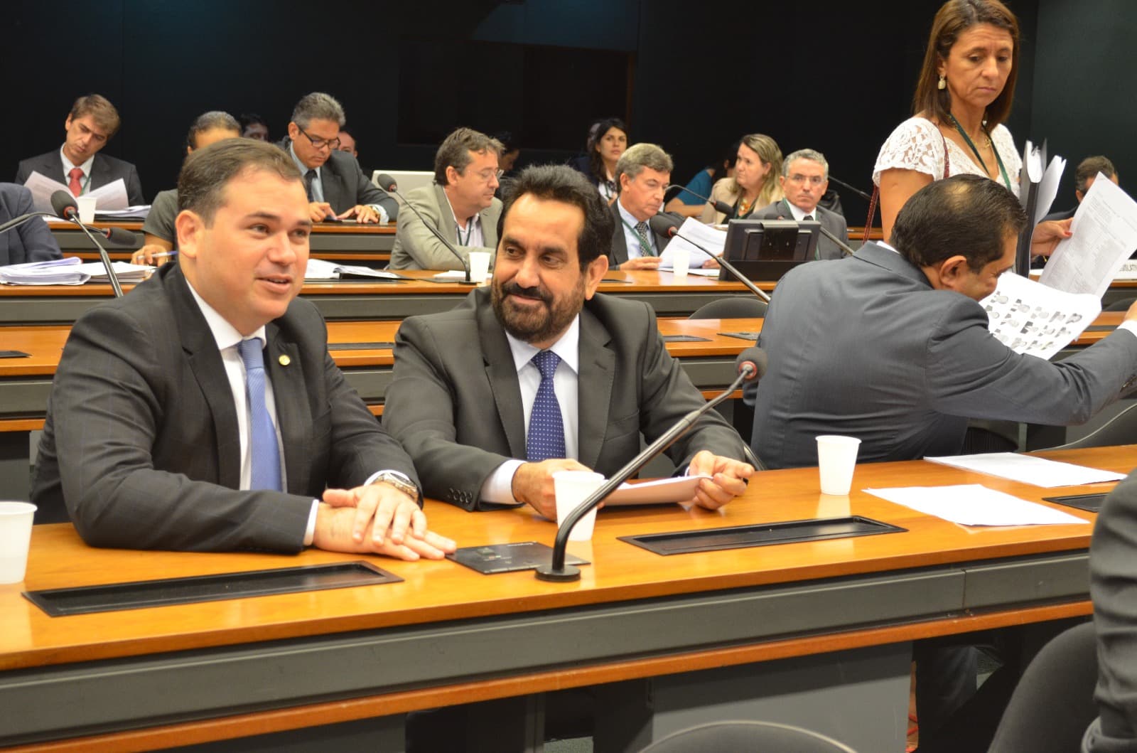 Comissão aprova projeto de deputado potiguar que barateia extração de água para consumo humano