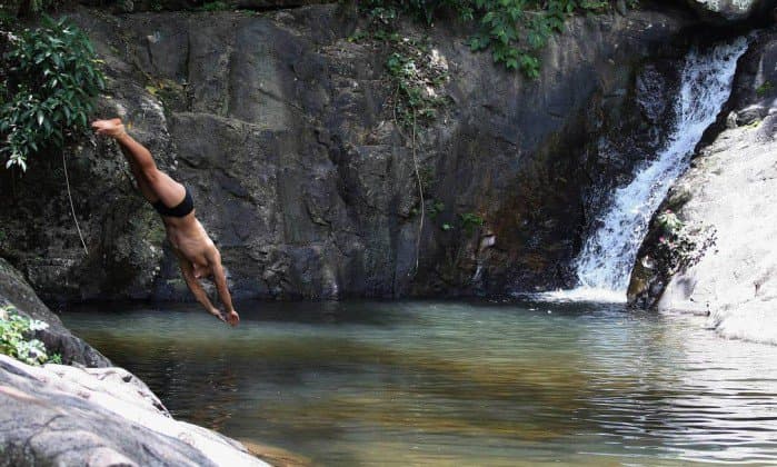 SE LIGUE: Os perigos que um mergulho no rio escondem