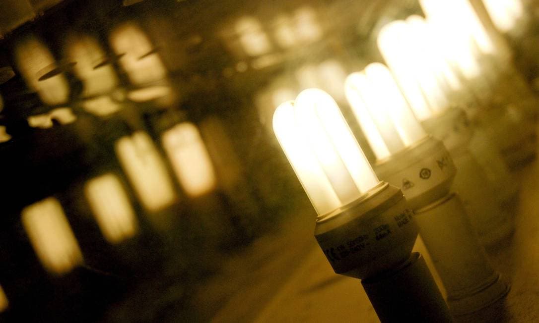 Em novembro, contas de luz terão acréscimo de R$ 1,5 a cada 100 kWh consumidos