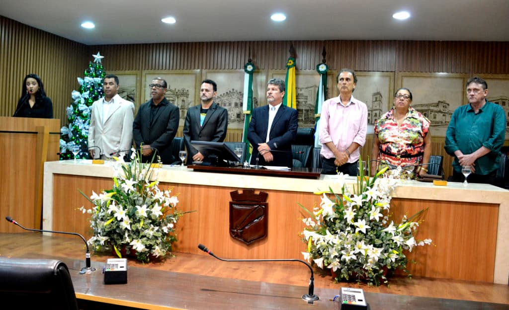 FOTOS: Títulos de cidadania natalense são concedidos a músicos e produtor cultural