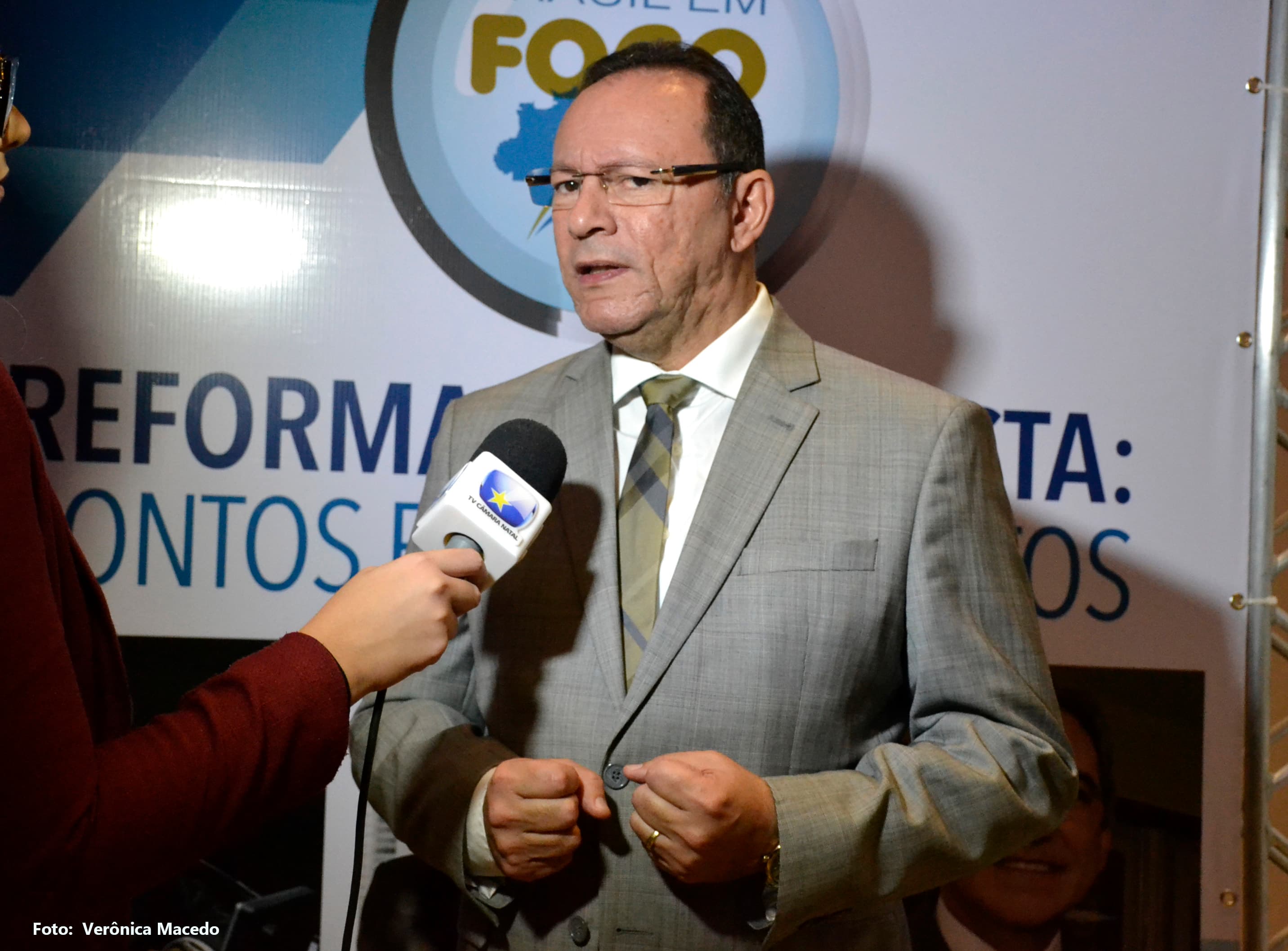 FOTOS: Presidente da CMN participa de debate sobre reforma trabalhista