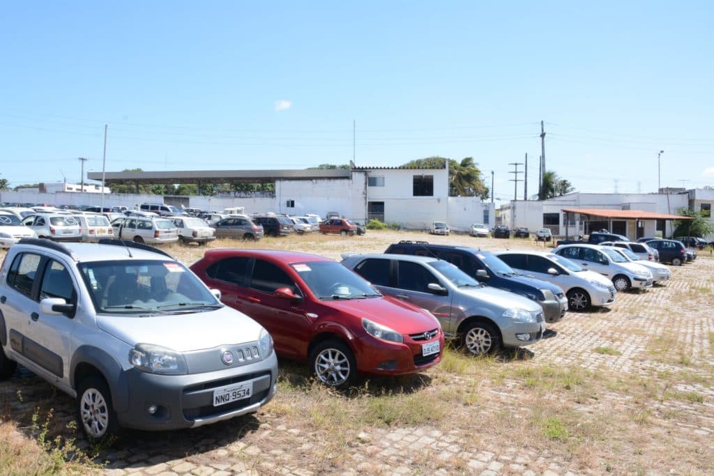 Detran leiloa 211 lotes de veículos na terça-feira em Natal; veja edital