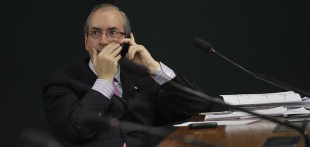 Presidente de Câmara afirma que Planalto comemorou com champanhe seu nome na Lava Jato