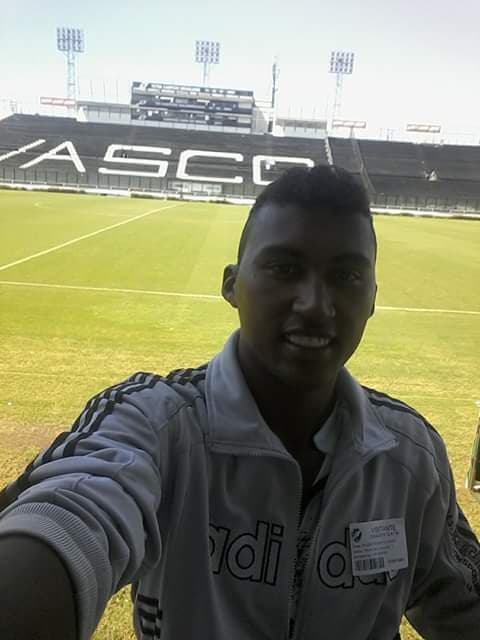 ENQUANTO NOSSOS CLUBES "DORMEM" - FOTO: Jovem potiguar está no Rio de Janeiro para fazer testes no Vasco