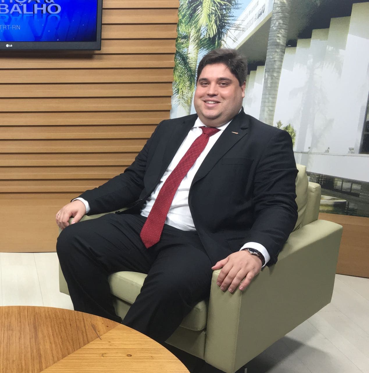 Advogado Rodrigo Menezes foi reconduzido para novo mandato de três anos à frente da presidência da Anatra