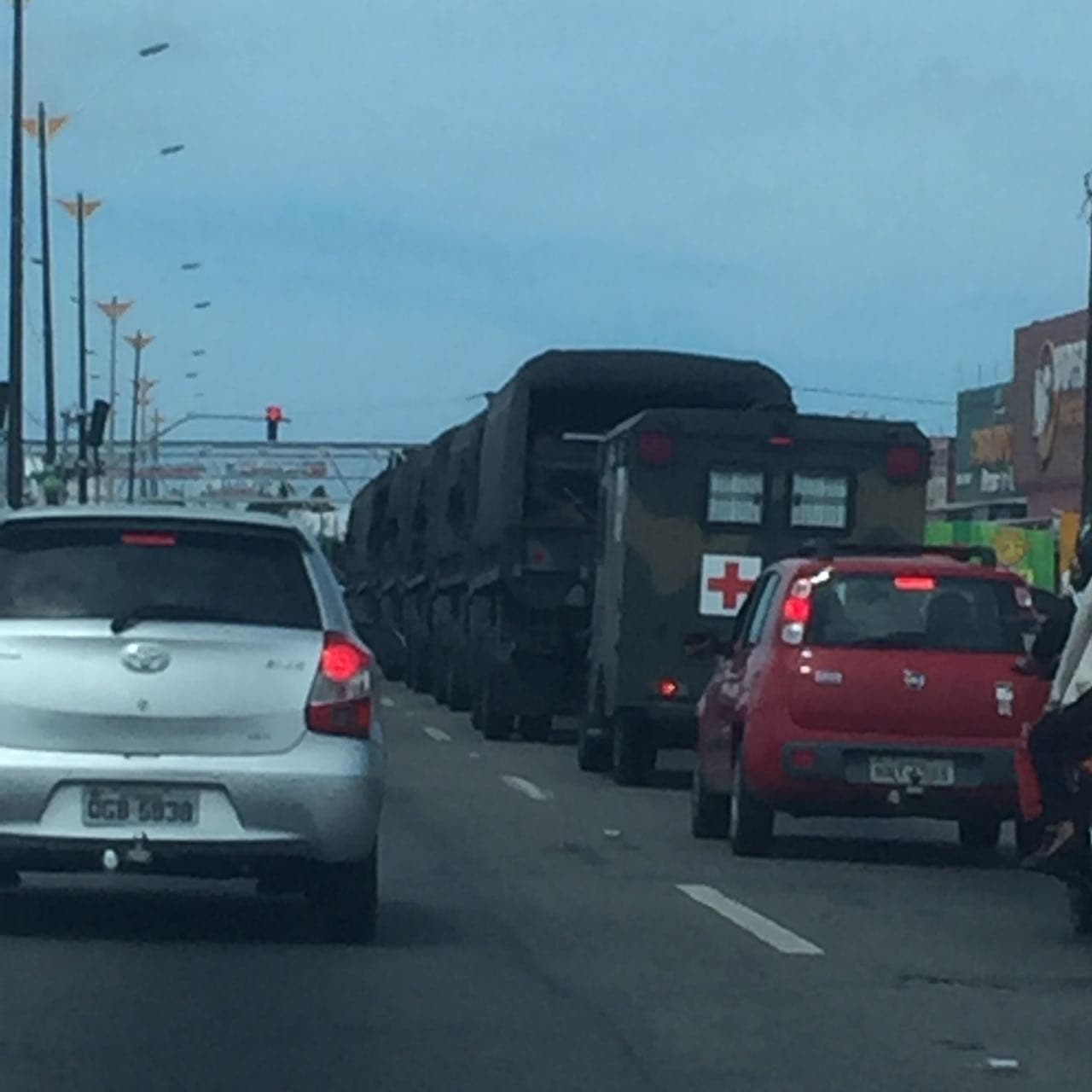 FOTOS: Forças armadas em solo potiguar chegam em comboio para reforçar segurança