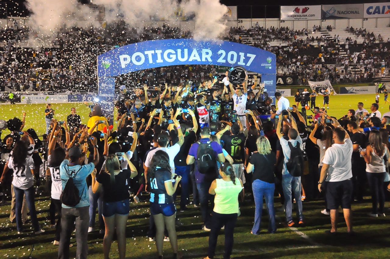CAMPEONATO POTIGUAR:  Federação de Futebol comemora sucesso do show com mais de 12 mil pessoas na final