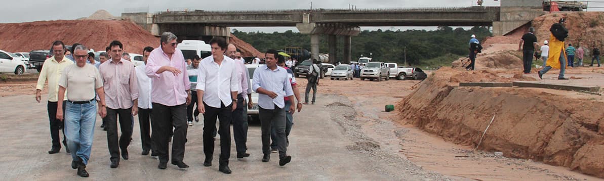 FOTO: Robinson visita obras do acesso norte ao aeroporto de São Gonçalo do Amarante