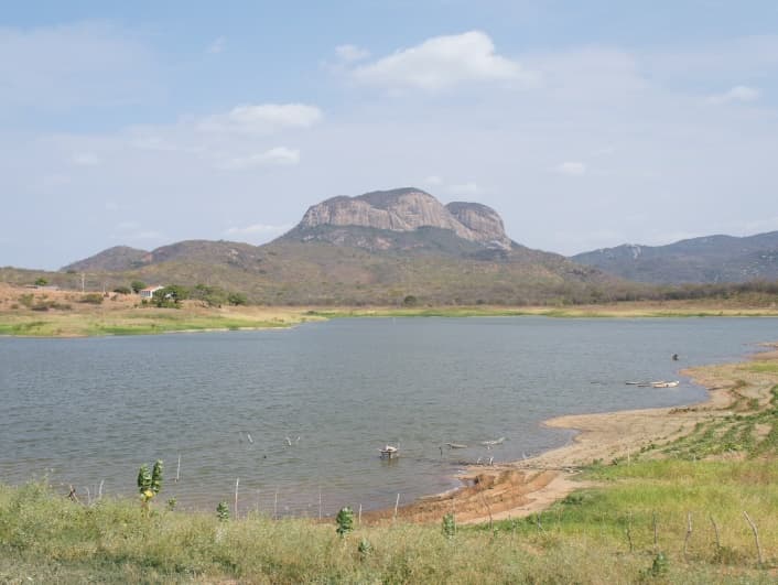 Mais três cidades do Alto Oeste entram em colapso de abastecimento