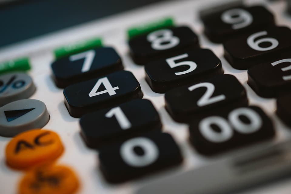 Refis: contribuintes terão descontos de até 100% nas multas até esta quinta