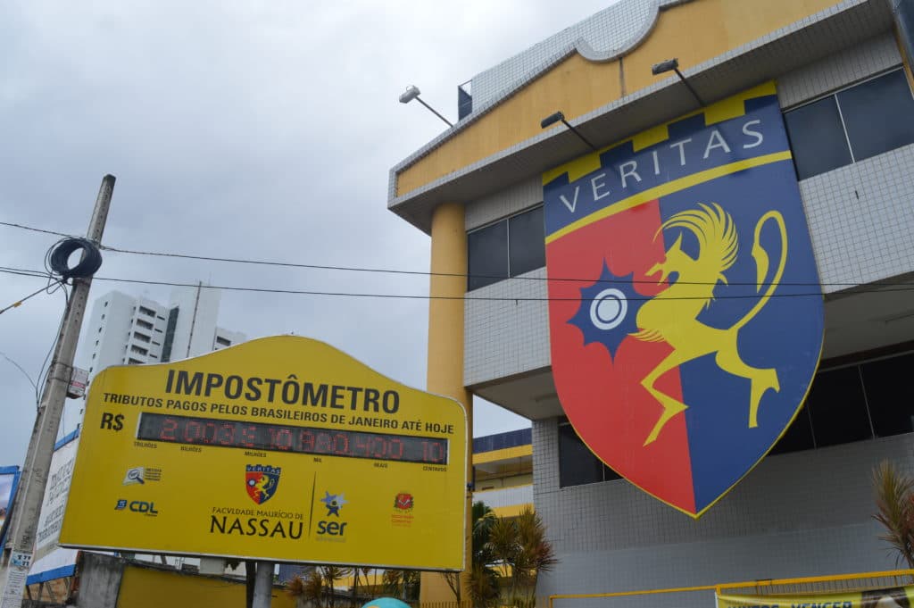 Impostômetro bate recorde e chega a R$ 2 trilhões