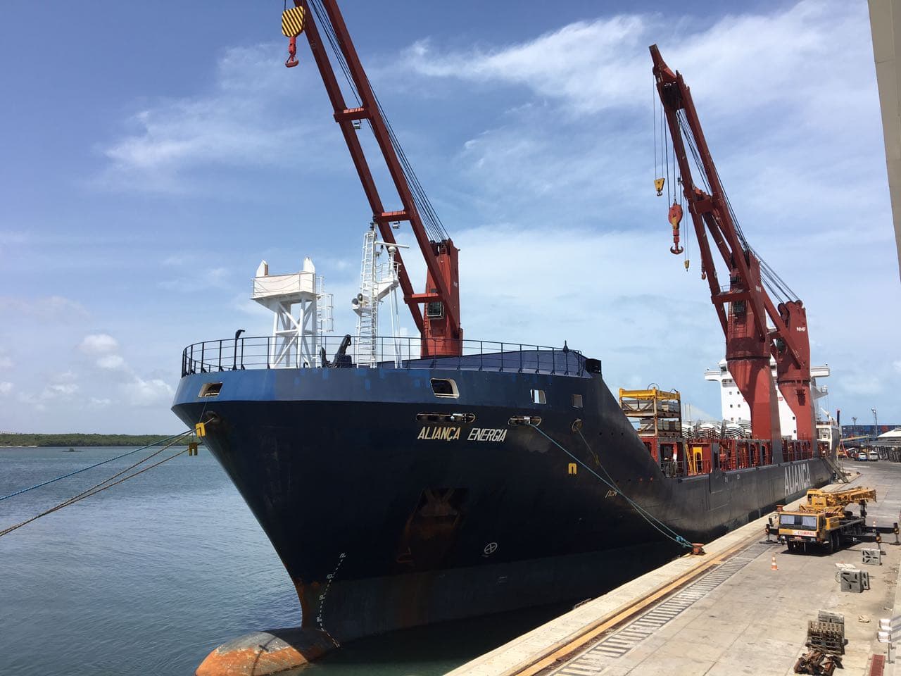 Porto de Natal vai receber nove navios com equipamentos eólicos em 2017