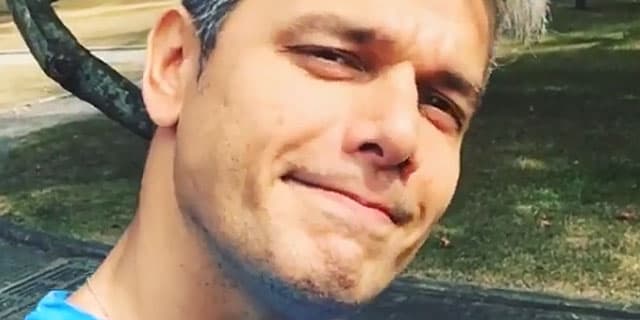 Otaviano Costa posta FOTO da esposa e atriz Flávia Alessandra de biquíni minúsculo: "Viva a Grécia!"