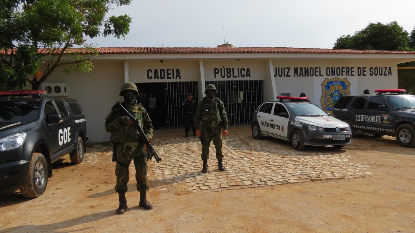 Fuzileiros navais realizam mais uma etapa da Operação ‘varredura': Cadeia Pública de Mossoró